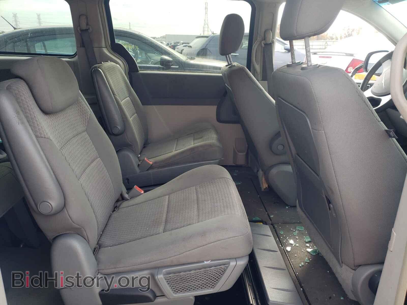 2008 CHRYSLER MINIVAN - VIN: 2A8HR54P38R611101 - Фото 6