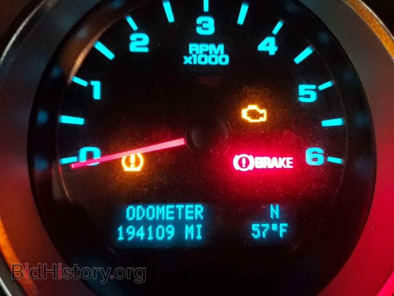 2010 GMC SIERRA - VIN: 1GTSKVE35AZ219214 - Фото 8
