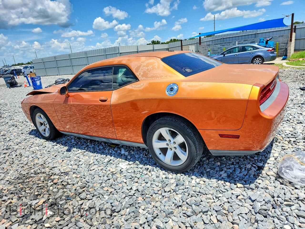 2011 DODGE CHALLENGER - VIN: 2B3CJ4DG5BH601509 - Photo 2