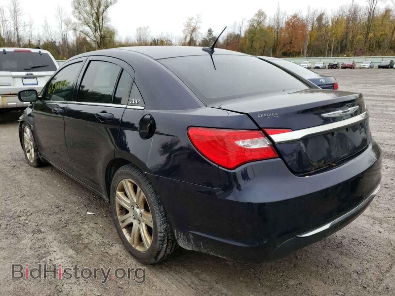 2011 CHRYSLER 200 - VIN: 1C3BC1FB2BN576830 - Фото 3