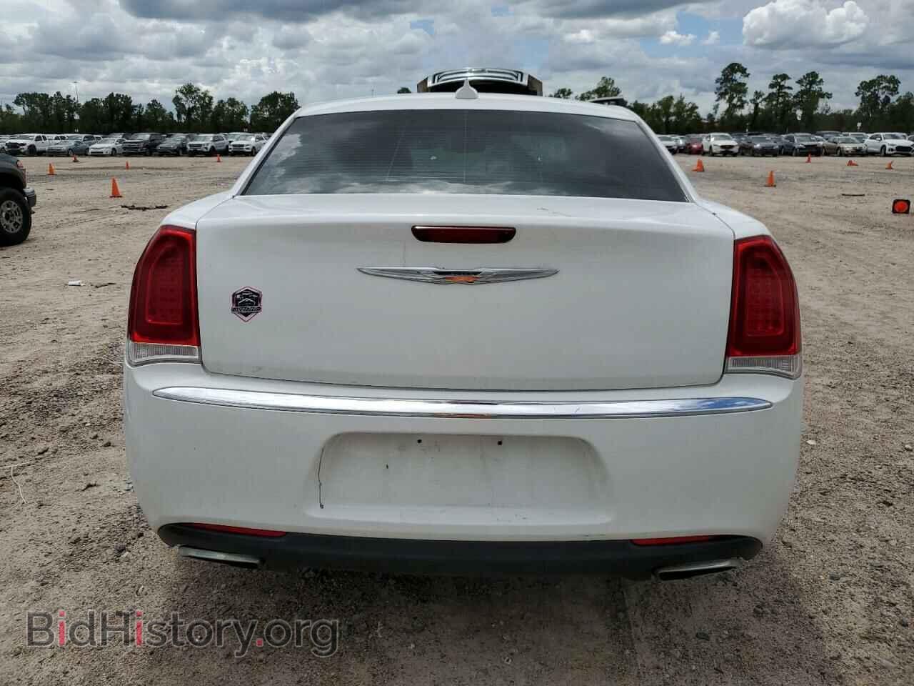 2016 CHRYSLER 300 - VIN: 2C3CCAEG4GH219697 - Фото 6