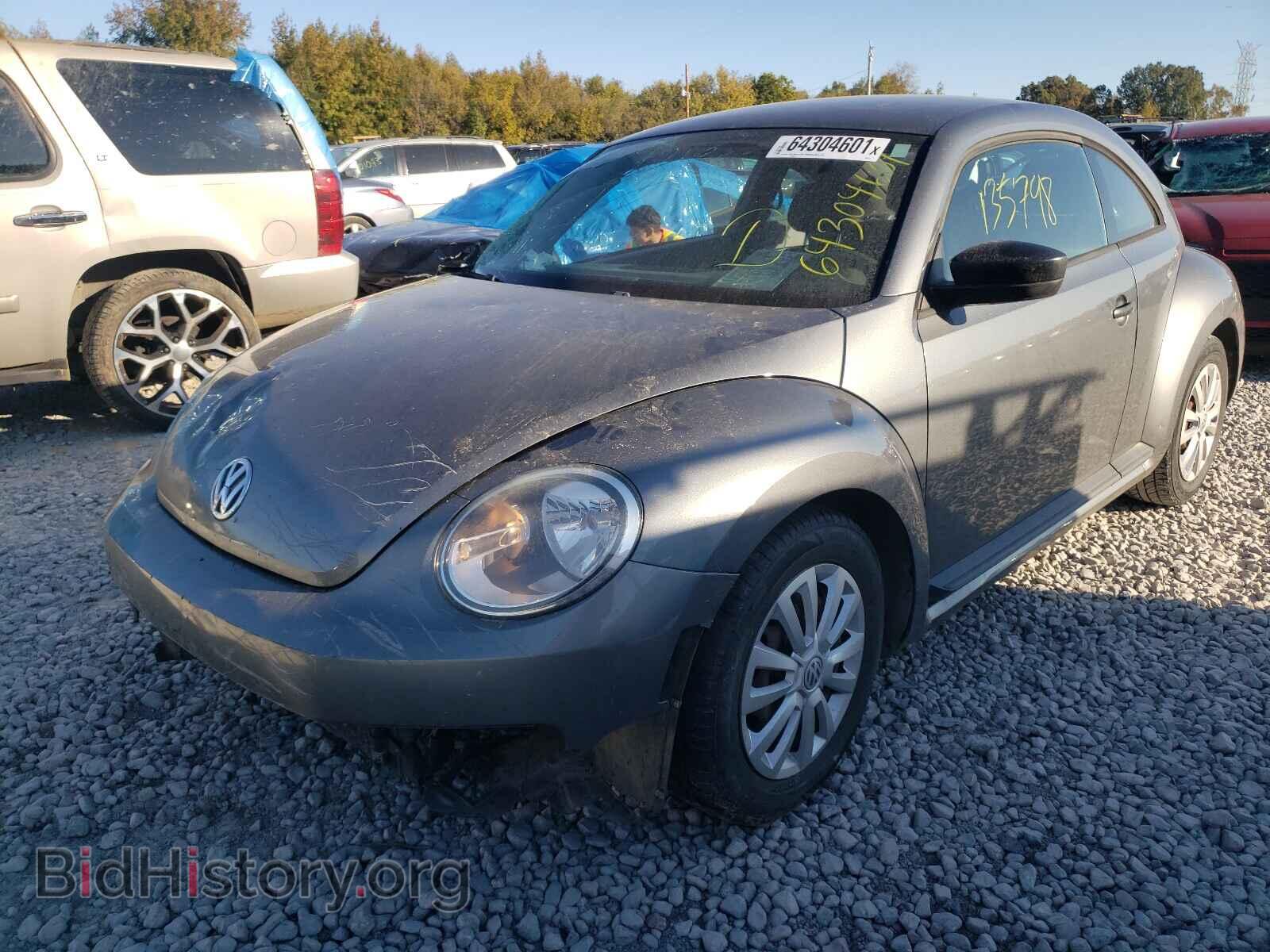 2012 VOLKSWAGEN BEETLE - VIN: 3VWFP7AT4CM652173 - Фото 2