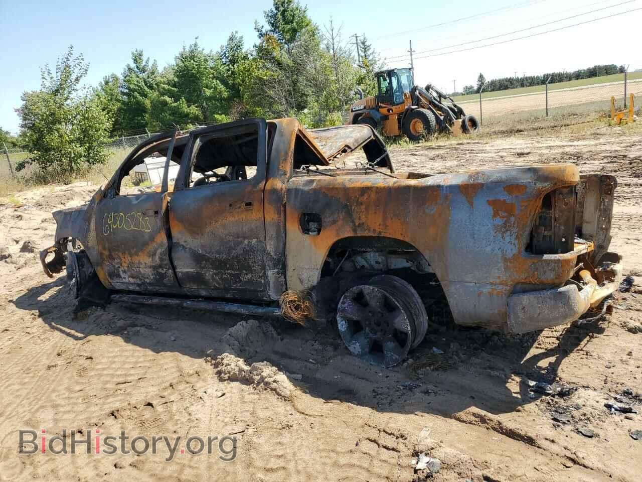 2019 RAM 1500 - VIN: 1C6SRFFT5KN731264 - Фото 2