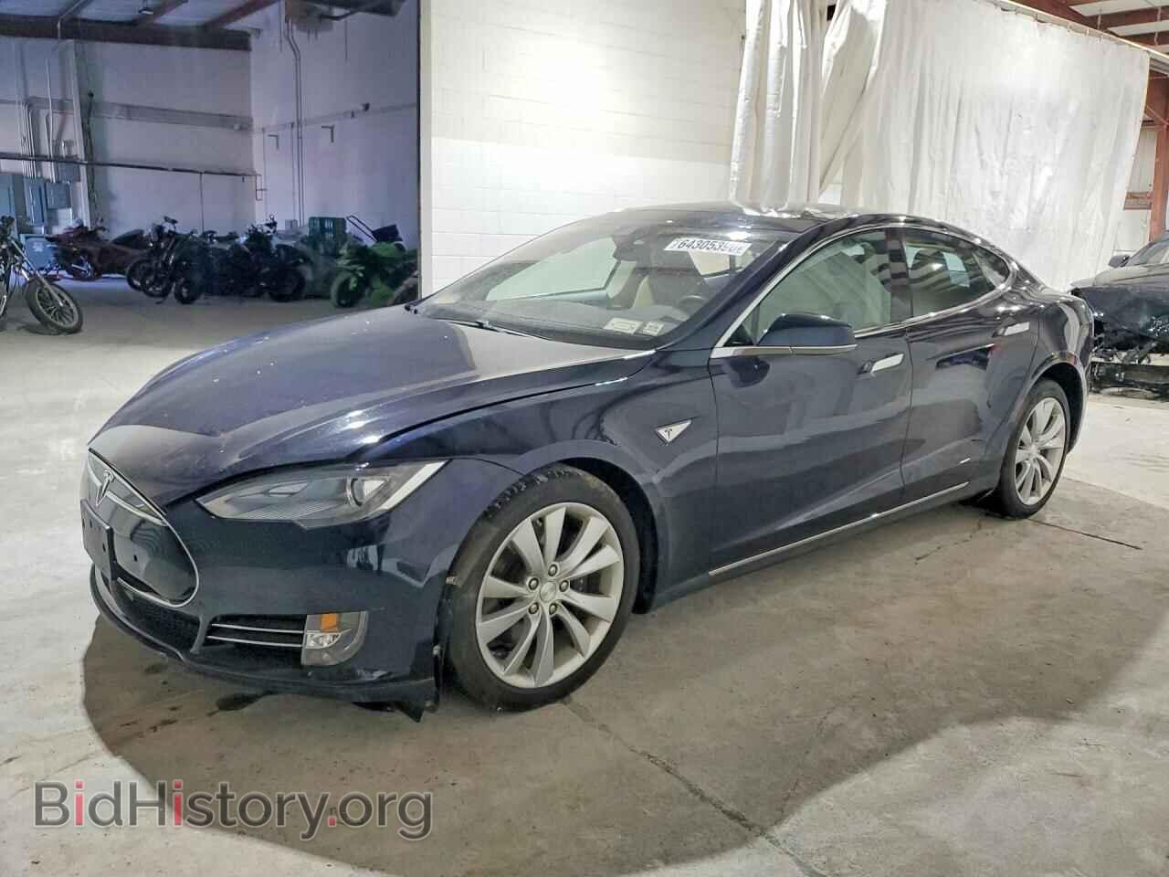 Фотография 5YJSA1H27FF082062 - TESLA MODEL S 2015