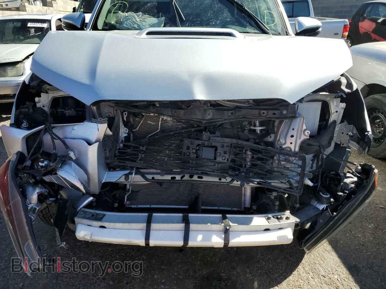 2020 TOYOTA 4RUNNER - VIN: JTEBU5JR9L5750460 - Photo 9