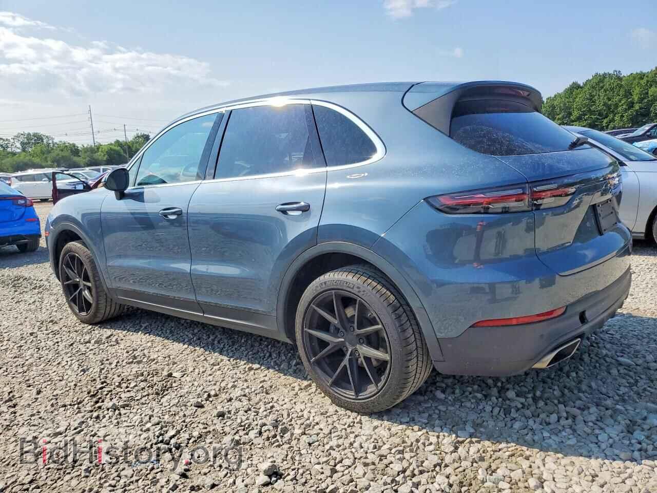 2019 PORSCHE CAYENNE - VIN: WP1AA2AY2KDA02313 - Photo 2