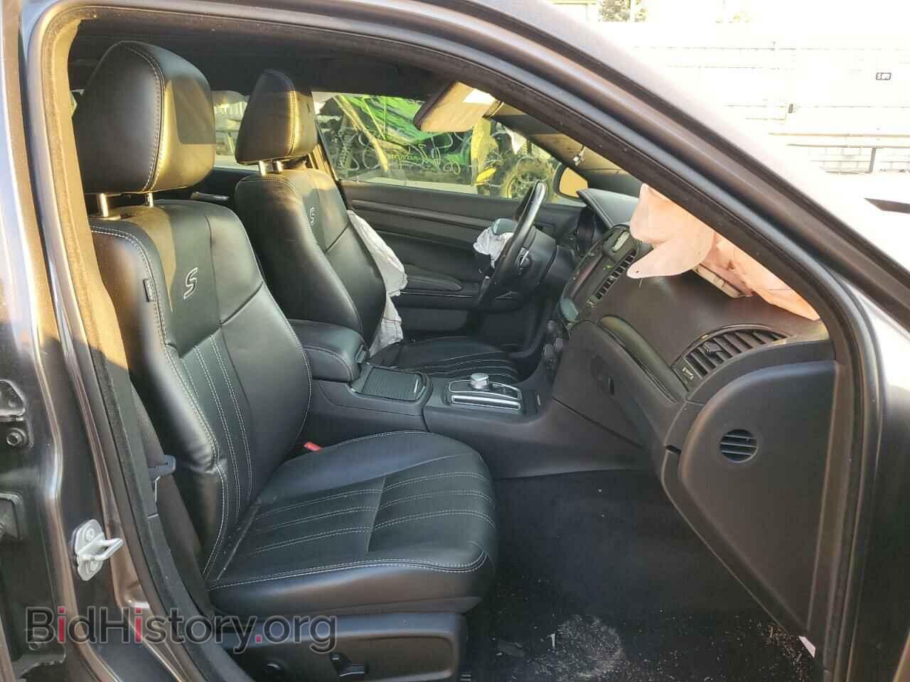 2016 CHRYSLER 300 - VIN: 2C3CCAGG4GH296468 - Фото 5