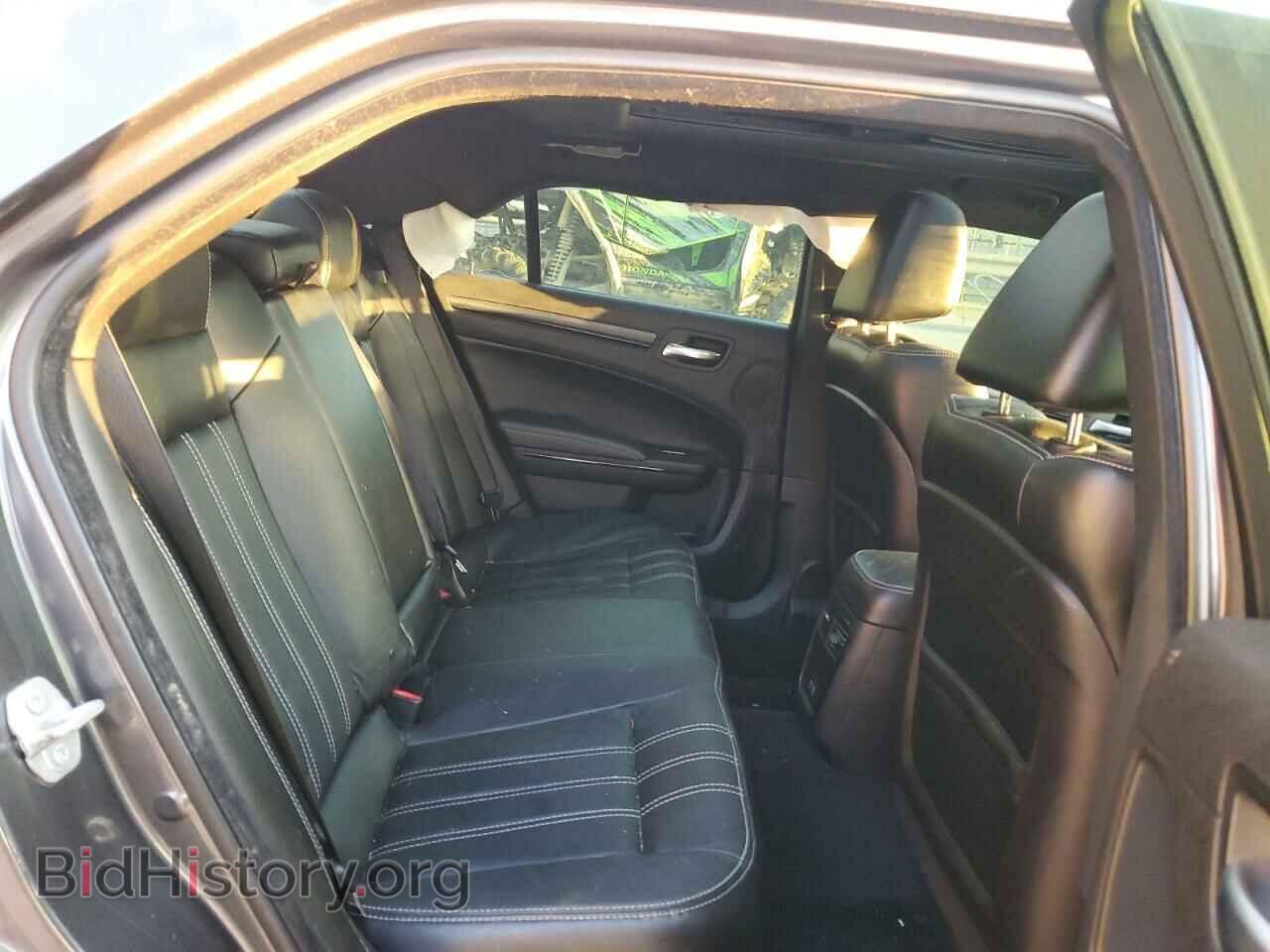 2016 CHRYSLER 300 - VIN: 2C3CCAGG4GH296468 - Фото 6
