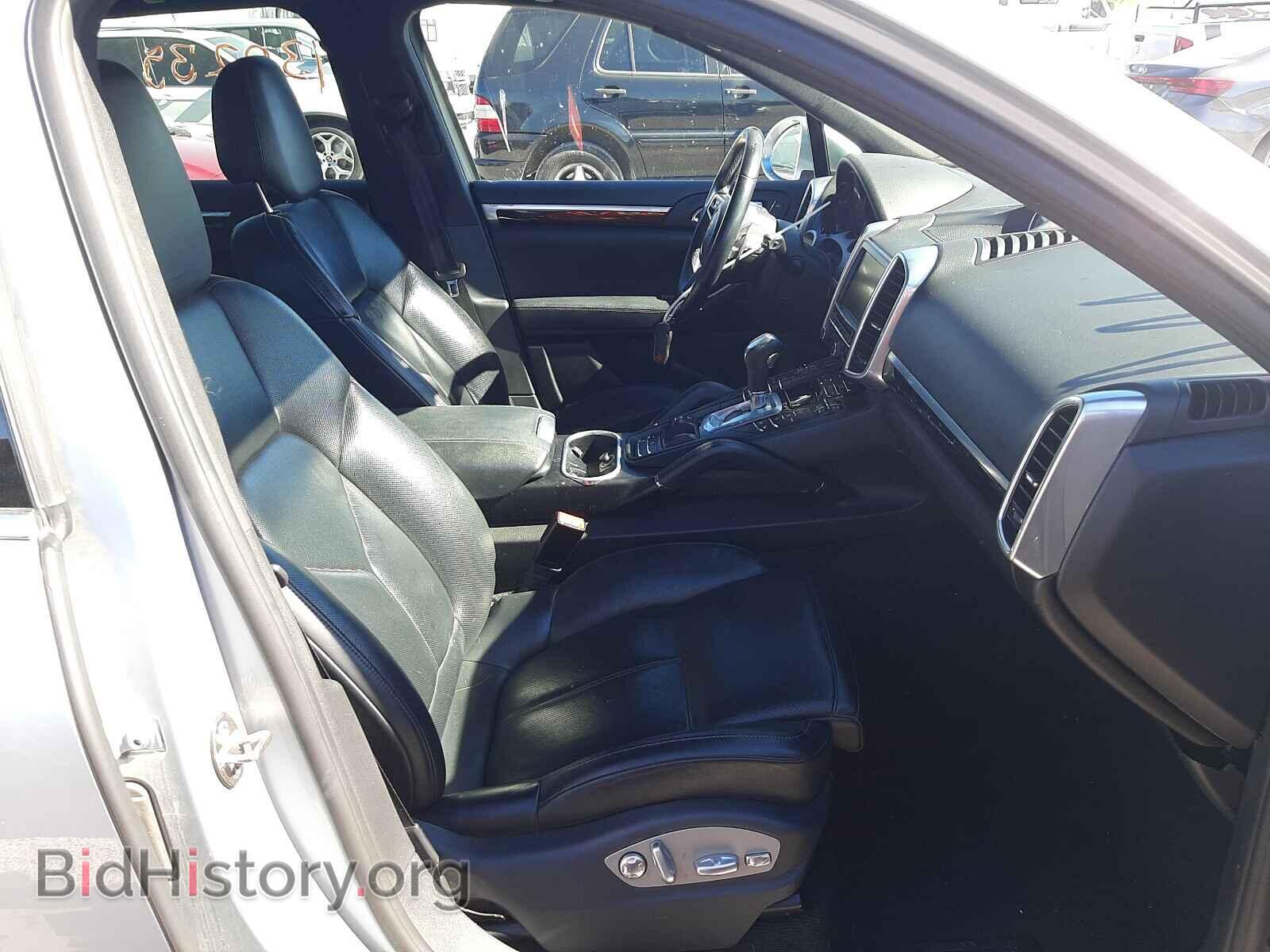 2016 PORSCHE CAYENNE - VIN: WP1AA2A24GLA04590 - Фото 5