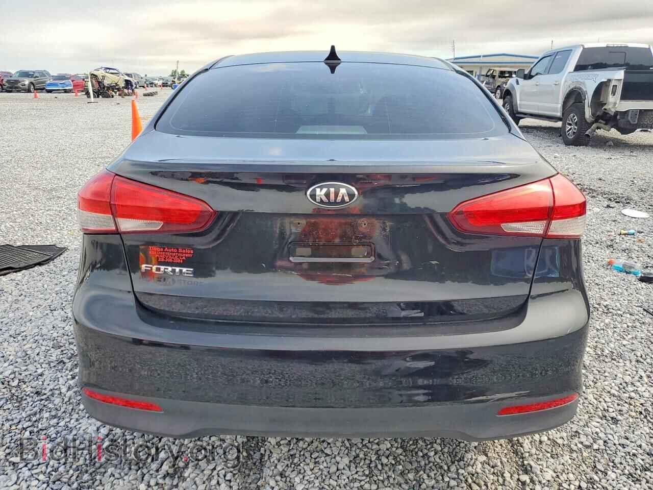 2017 KIA FORTE - VIN: 3KPFK4A78HE017901 - Photo 6