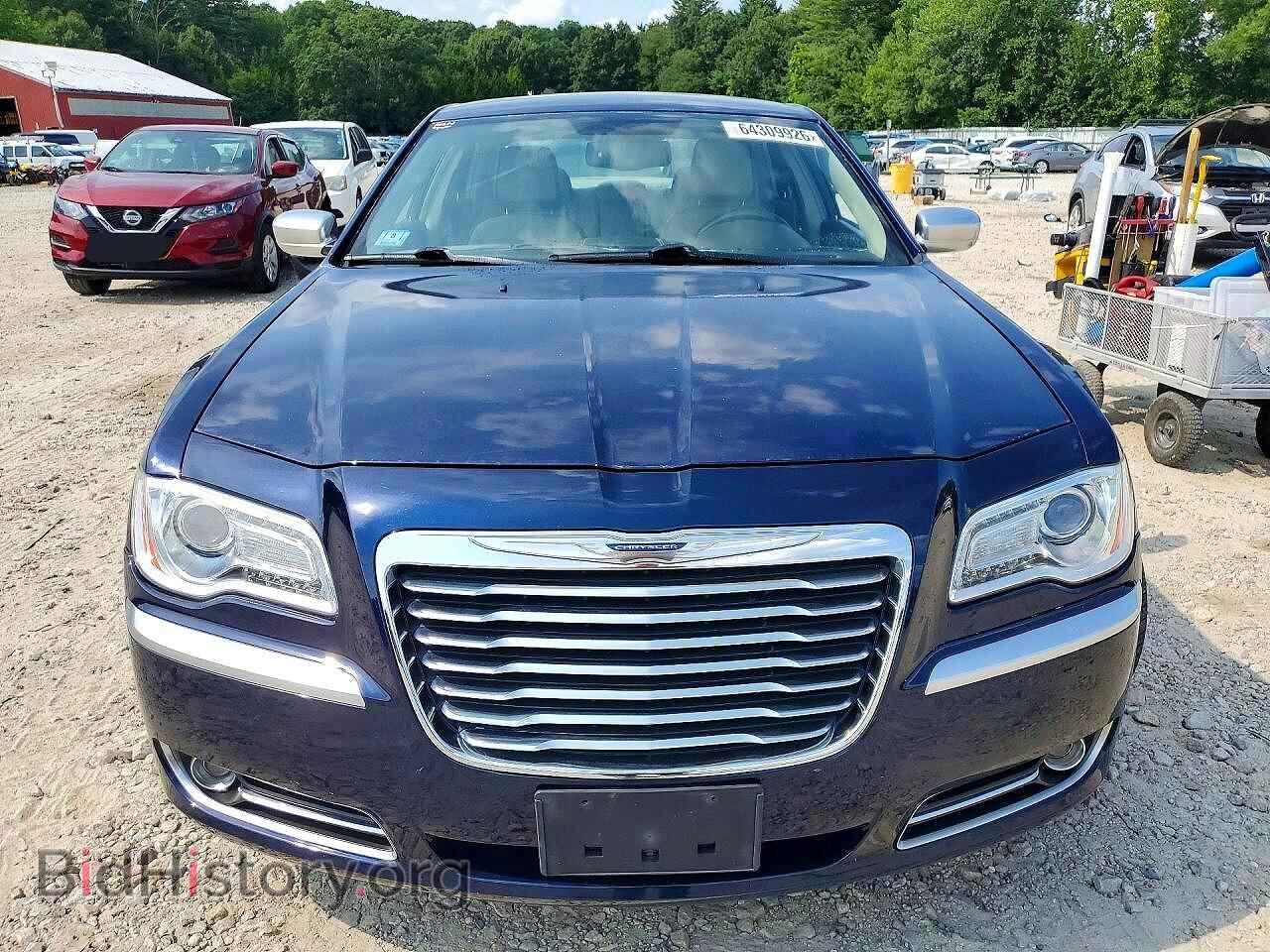 2013 CHRYSLER 300 - VIN: 2C3CCASG0DH564788 - Фото 5