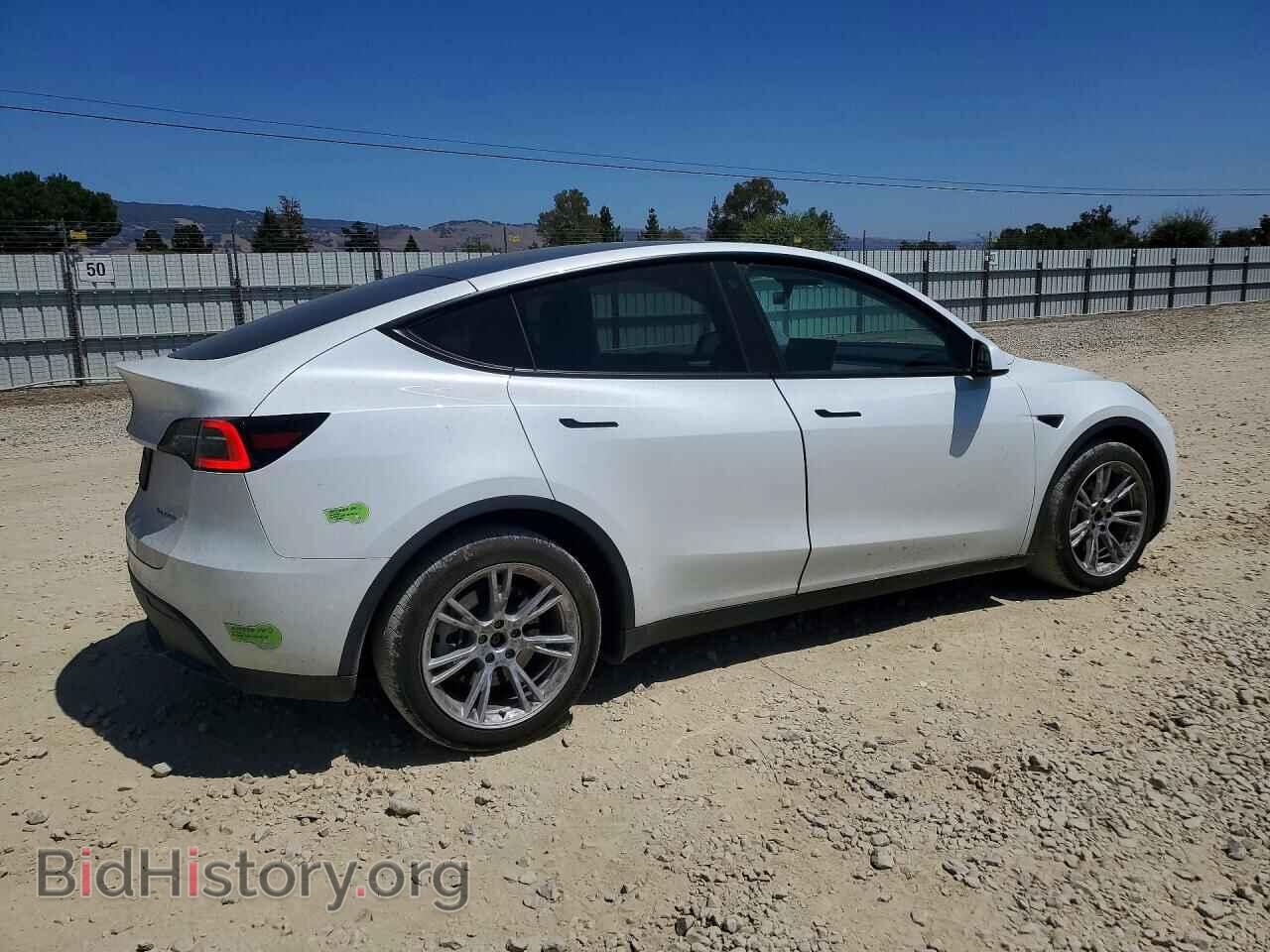 2023 TESLA MODEL Y - VIN: 7SAYGDEEXPF611162 - Photo 3
