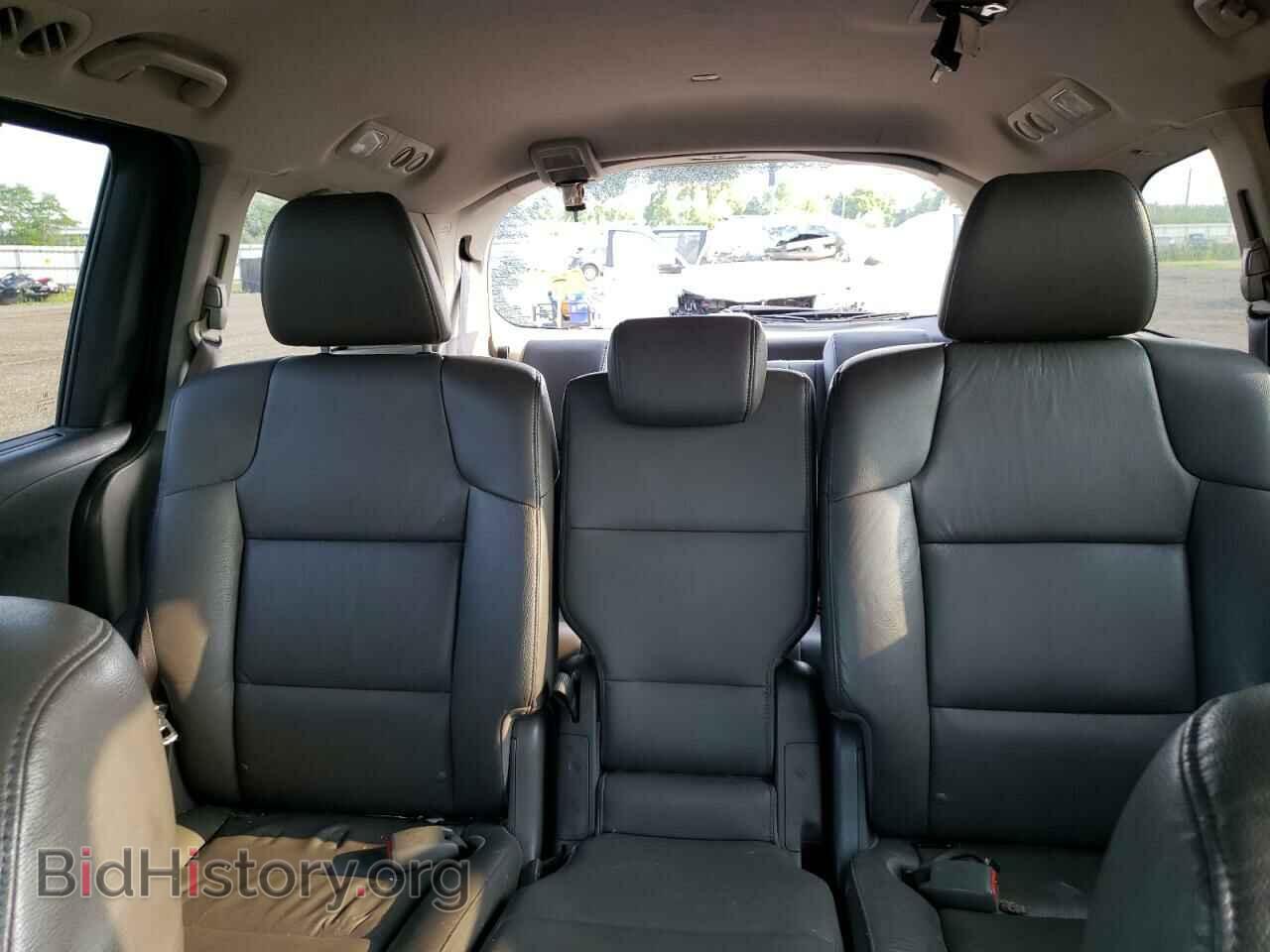 2011 HONDA All Models - VIN: 5FNRL5H60BB100379 - Фото 10