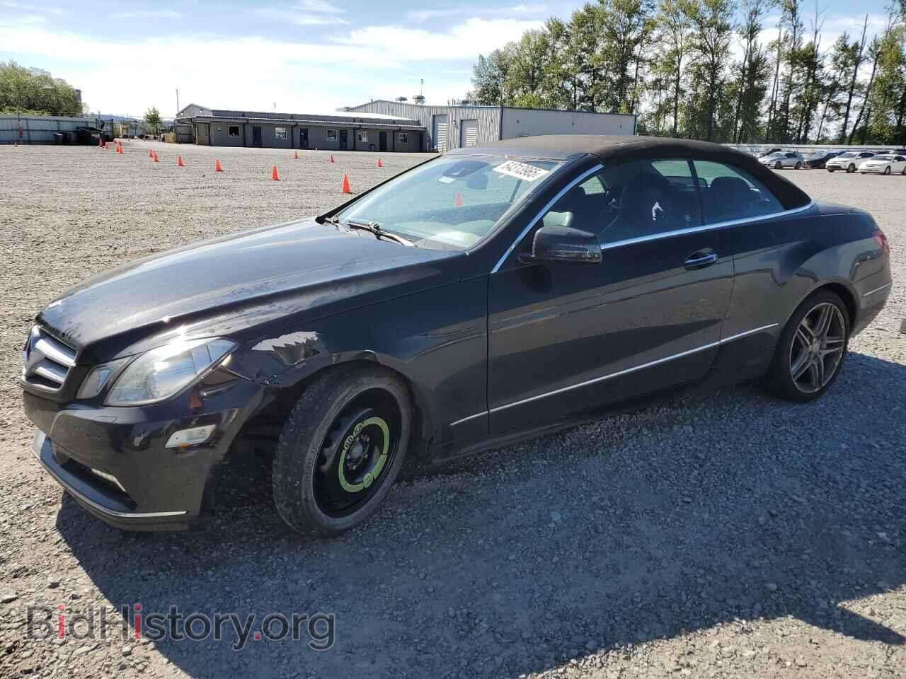Photo WDDKK5GF3BF055803 - MERCEDES-BENZ E-CLASS 2011