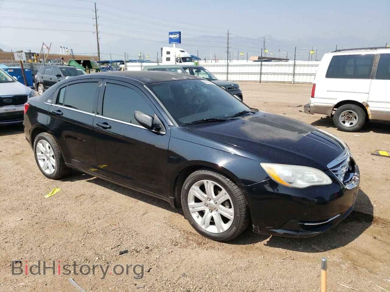 2014 CHRYSLER 200 - VIN: 1C3CCBBB2EN107774 - Фото 4