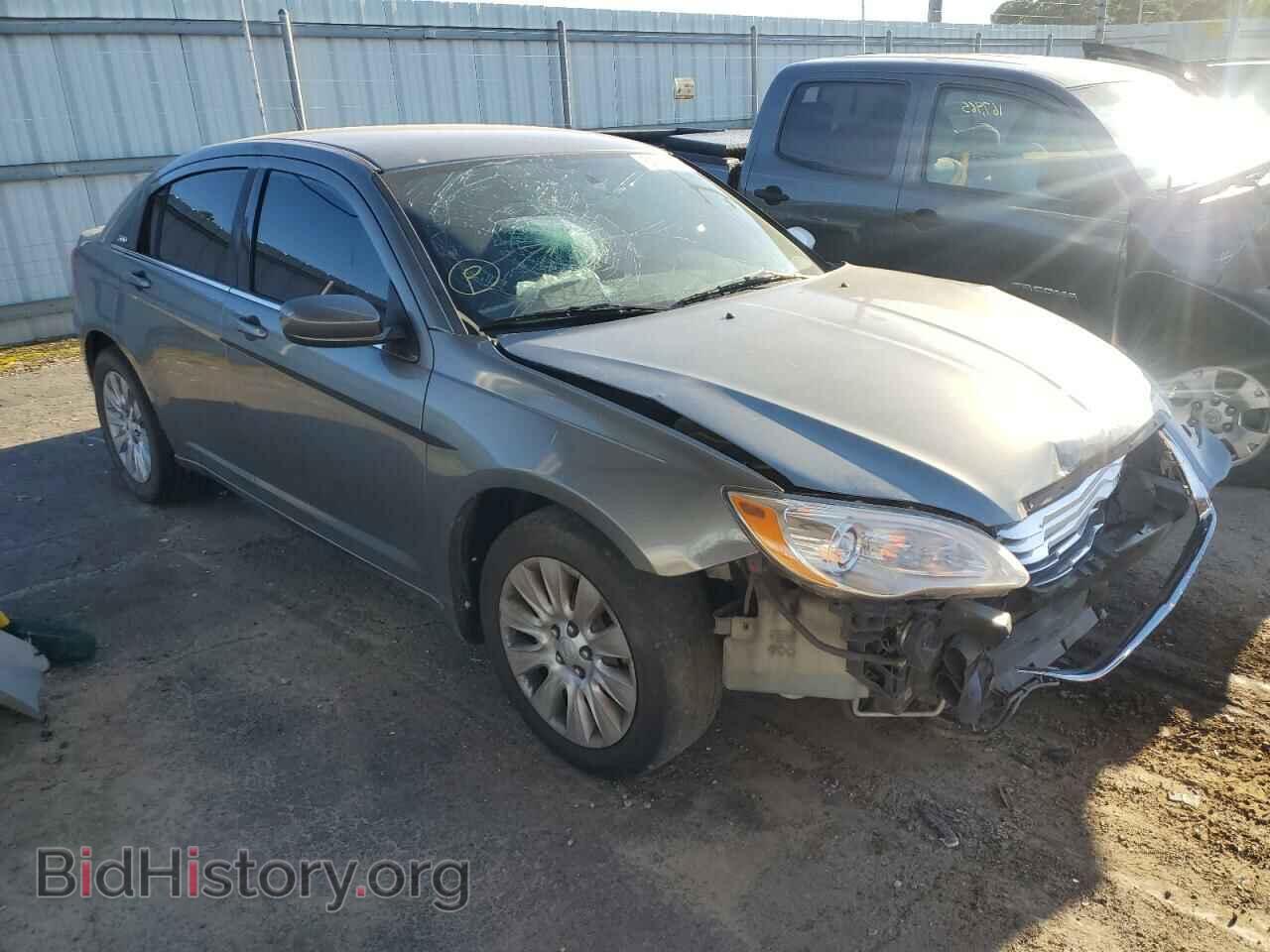 Photo 1C3BC1FB2BN579873 - CHRYSLER 200 2011