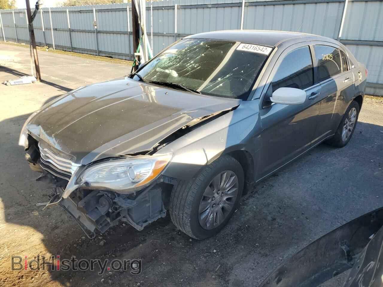 2011 CHRYSLER 200 - VIN: 1C3BC1FB2BN579873 - Фото 2