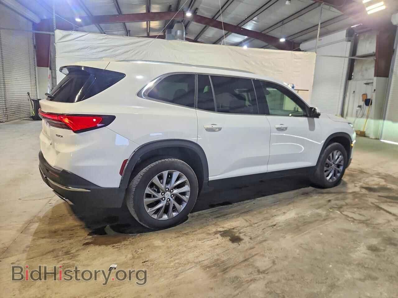 2025 BUICK ENCLAVE - VIN: 5GAEVARS4SJ250499 - Photo 3