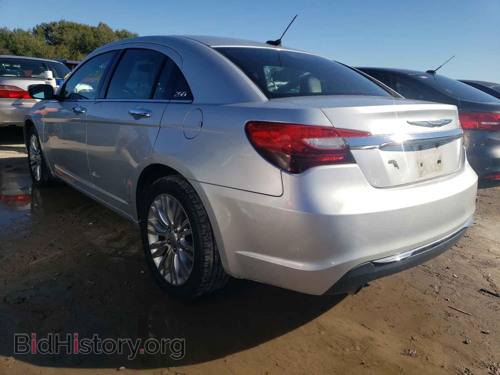 2011 CHRYSLER 200 - VIN: 1C3BC2FG9BN580214 - Фото 3