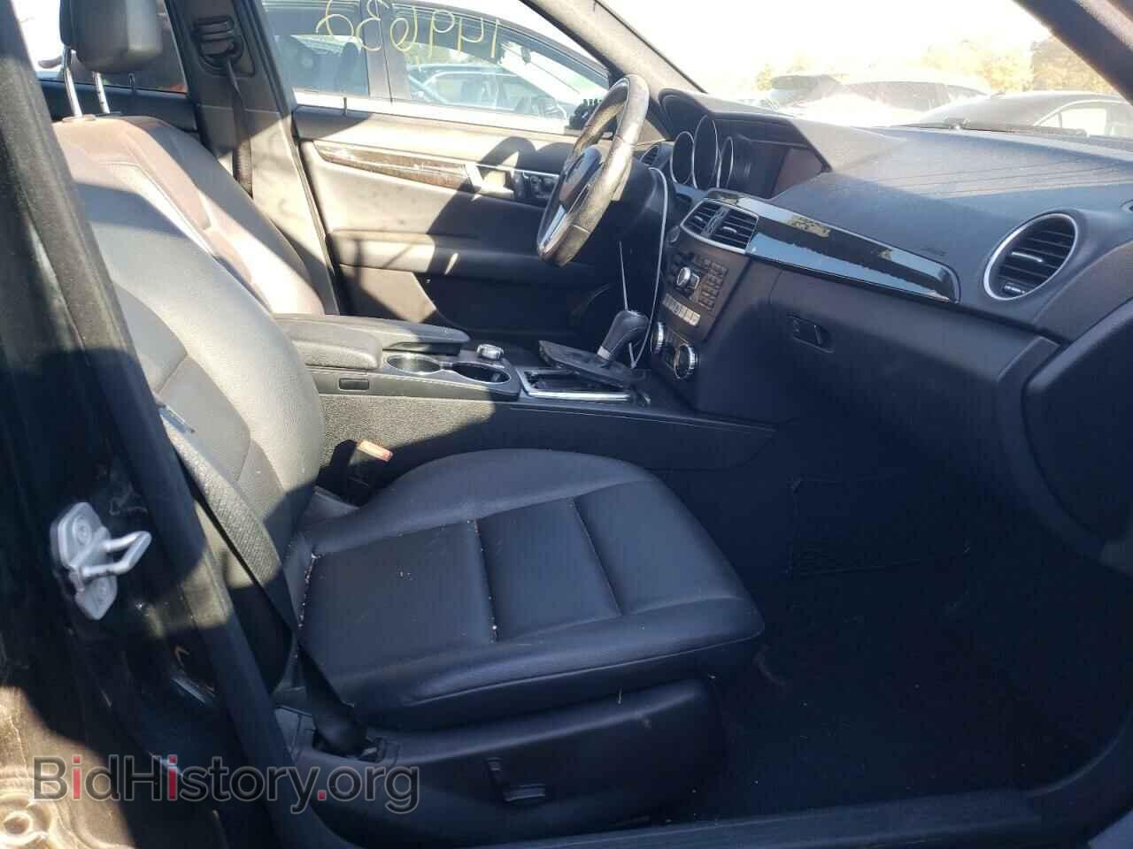 2013 MERCEDES-BENZ C-CLASS - VIN: WDDGF4HB2DR301175 - Фото 5