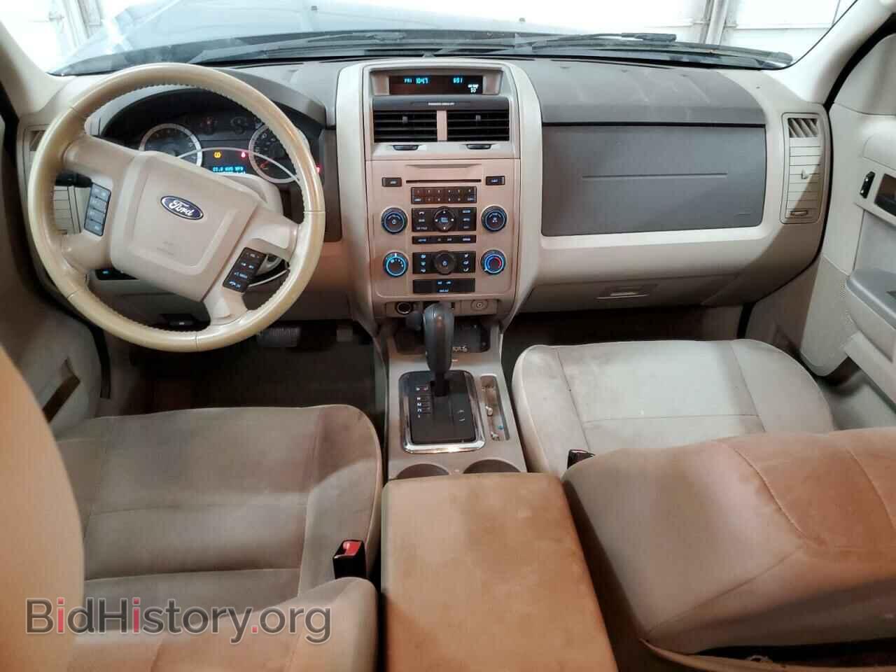 2011 FORD ESCAPE - VIN: 1FMCU0D71BKA60882 - Фото 8