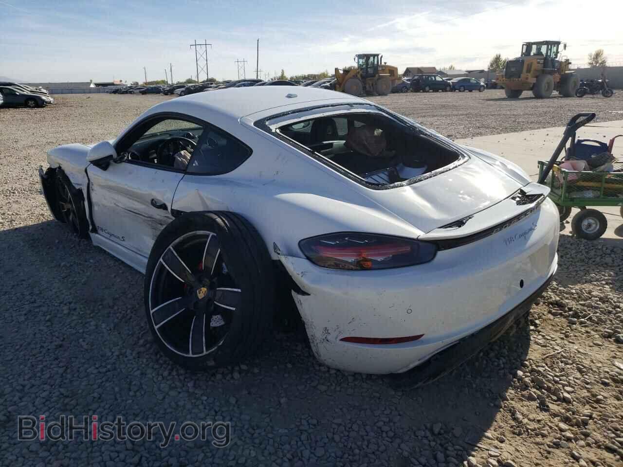 2017 PORSCHE CAYMAN - VIN: WP0AB2A89HS285697 - Фото 3