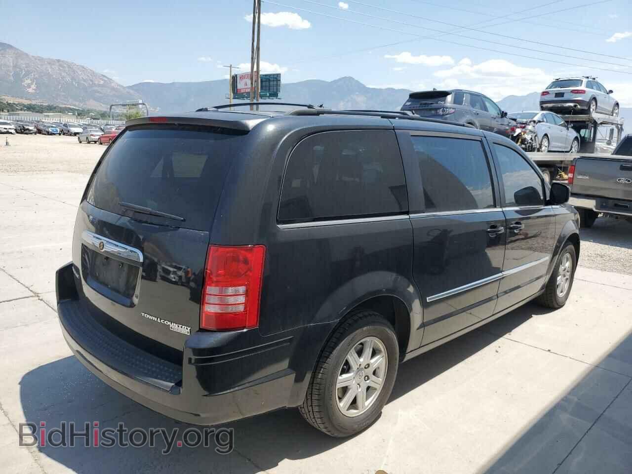 2010 CHRYSLER MINIVAN - VIN: 2A4RR8D16AR496065 - Фото 3