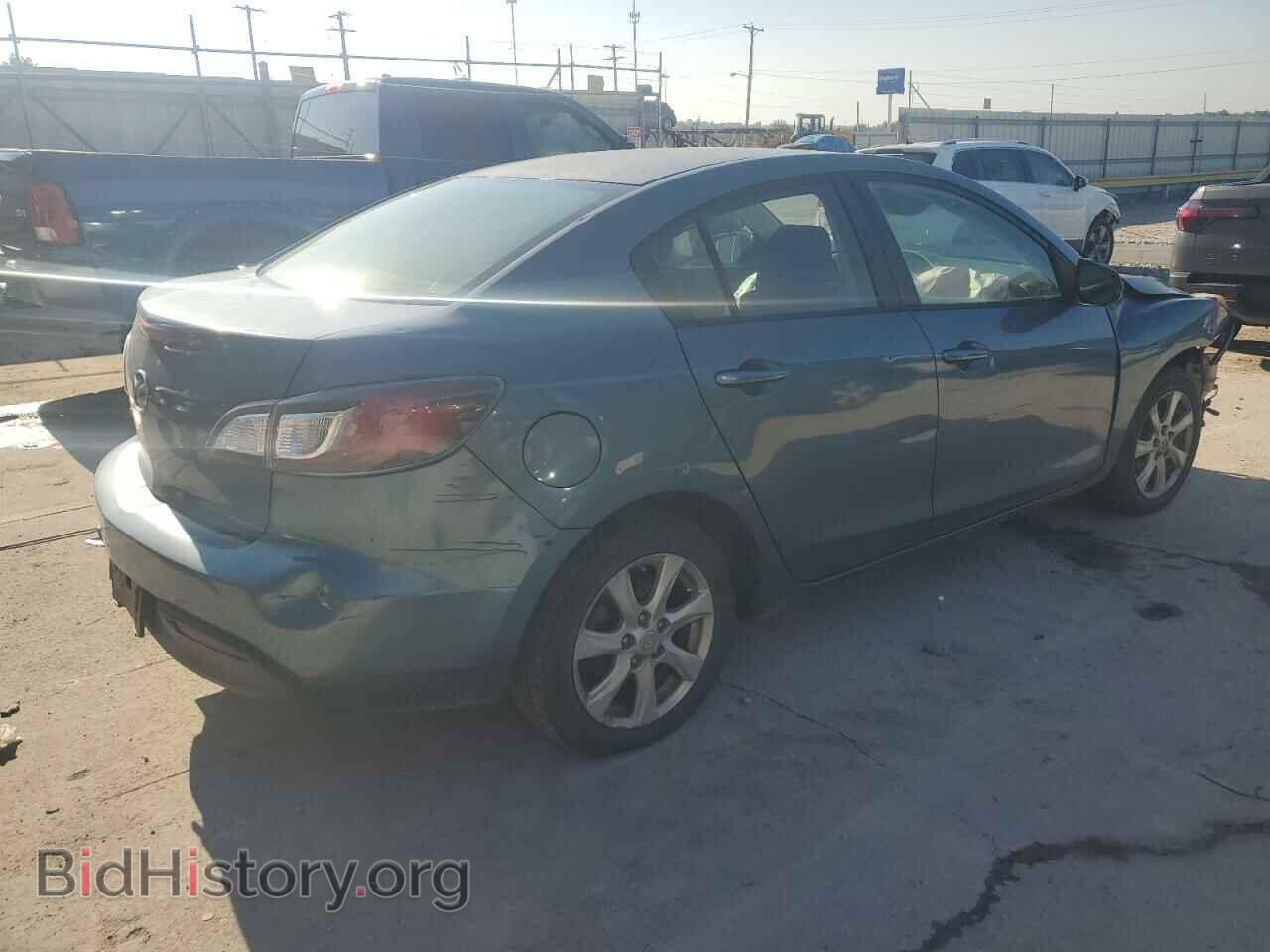 2011 MAZDA 3 - VIN: JM1BL1VF8B1362920 - Фото 3