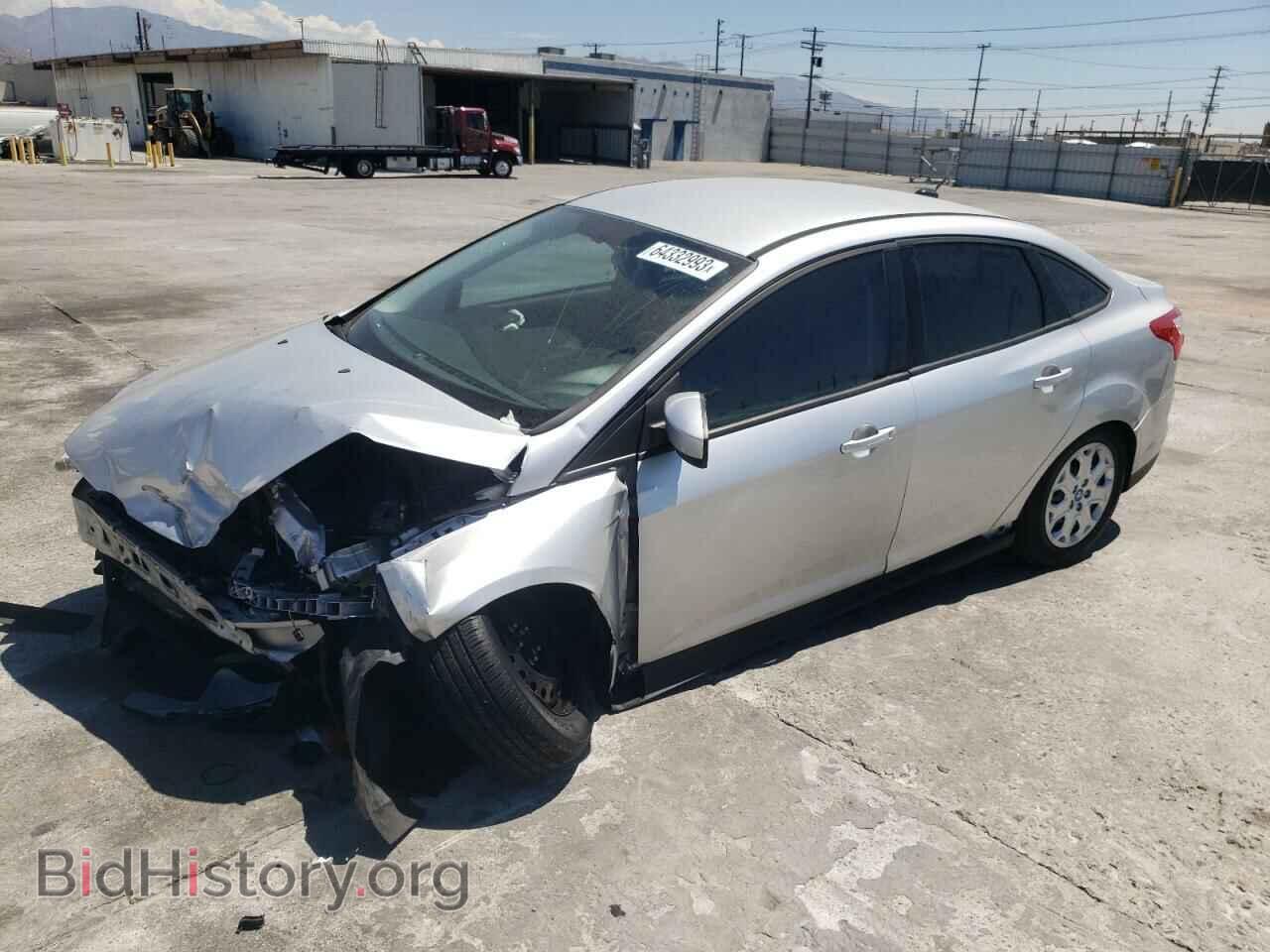 Фотография 1FAHP3F23CL202087 - FORD FOCUS 2012