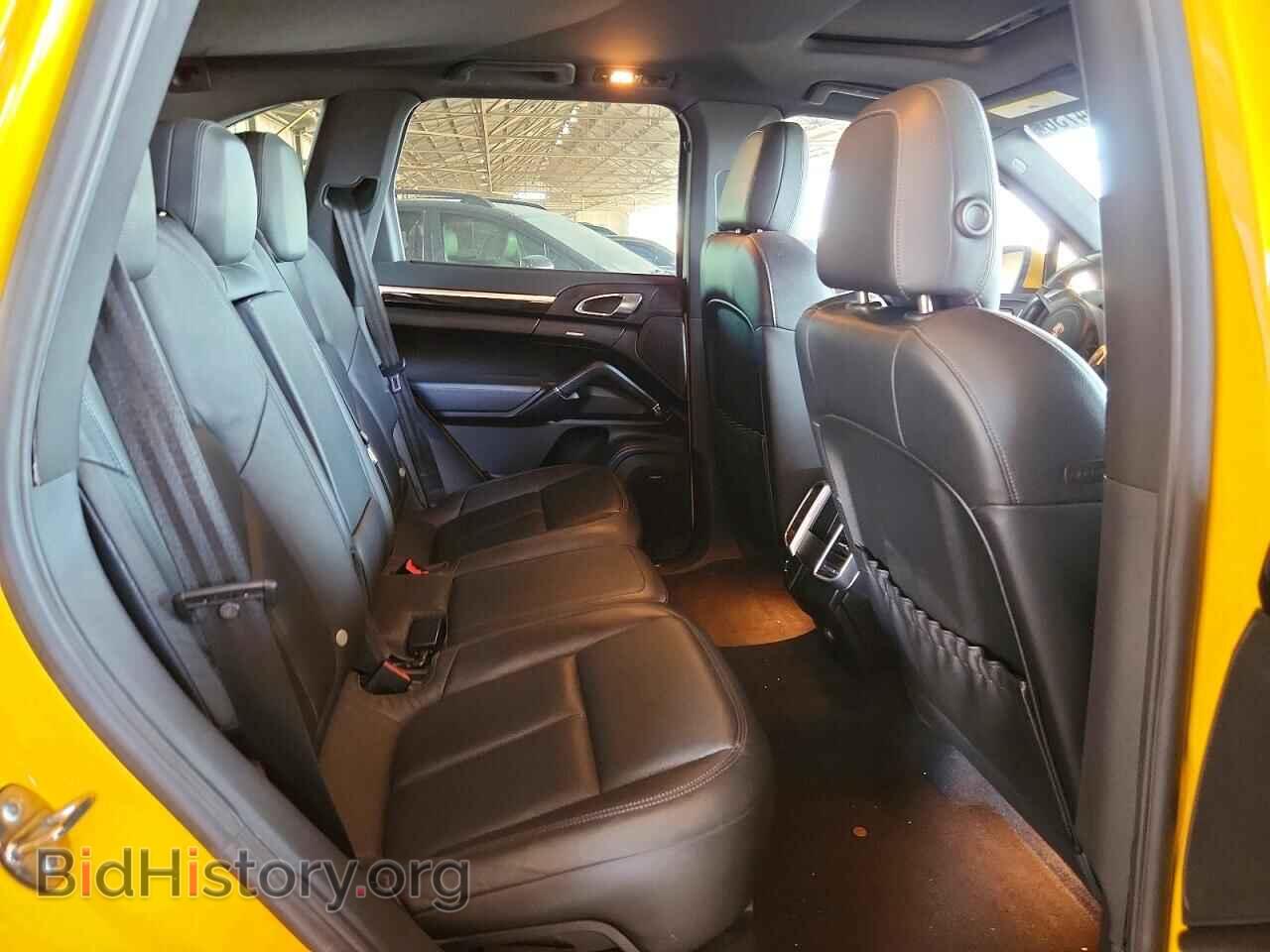 2011 PORSCHE CAYENNE - VIN: WP1AB2A27BLA42109 - Photo 11