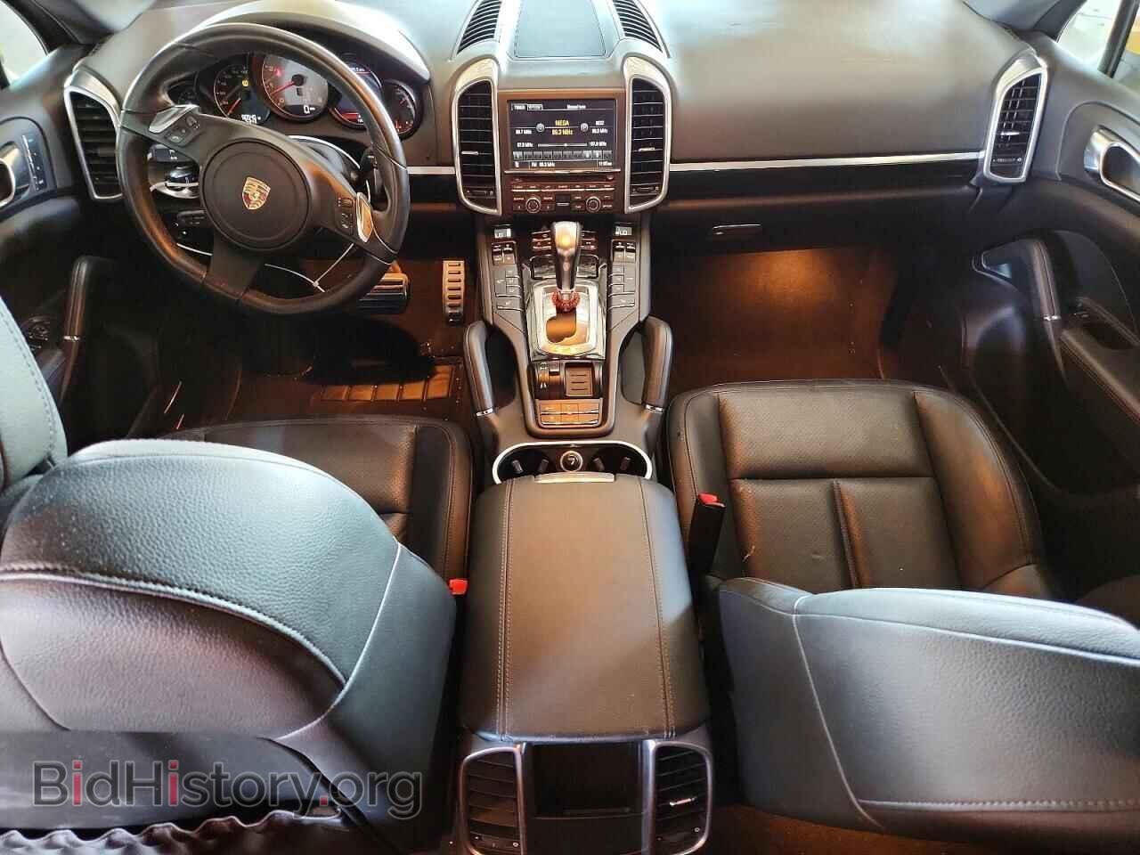 2011 PORSCHE CAYENNE - VIN: WP1AB2A27BLA42109 - Photo 8
