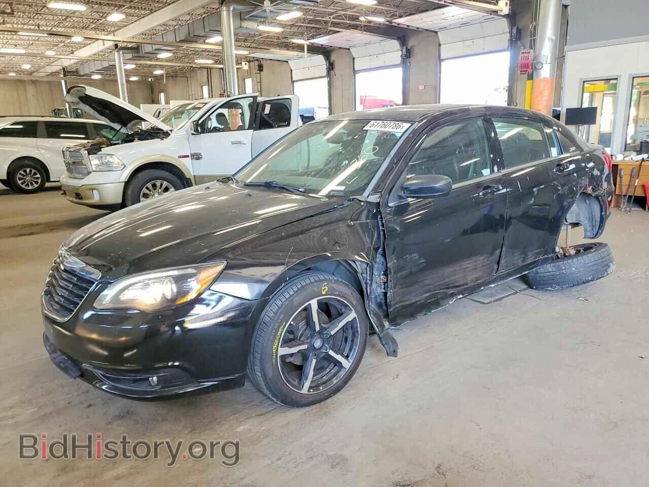2012 CHRYSLER 200 - VIN: 1C3CCBBG1CN267217 - Photo 4