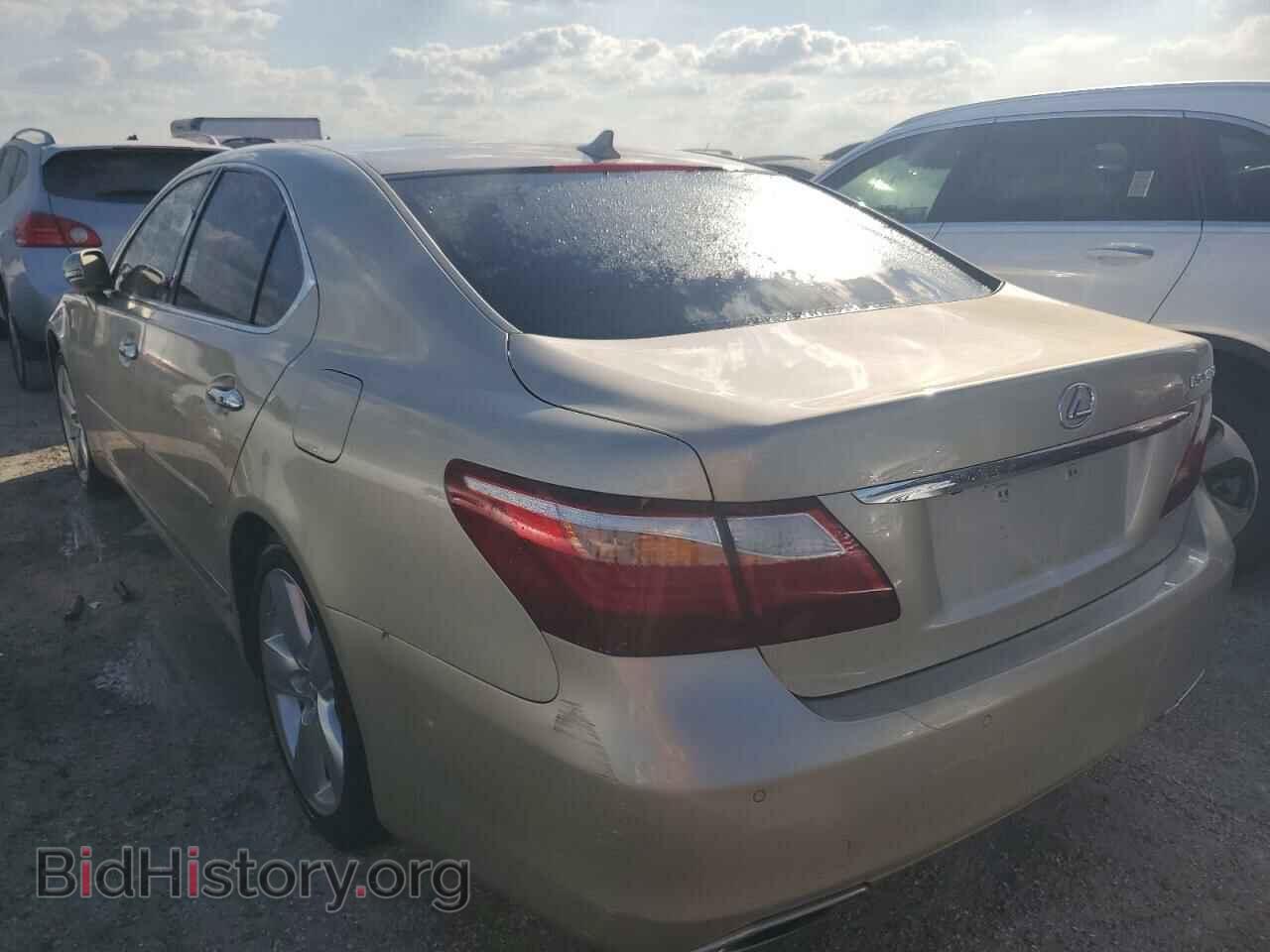 2012 LEXUS LS460 - VIN: JTHBL5EF8C5111458 - Photo 3