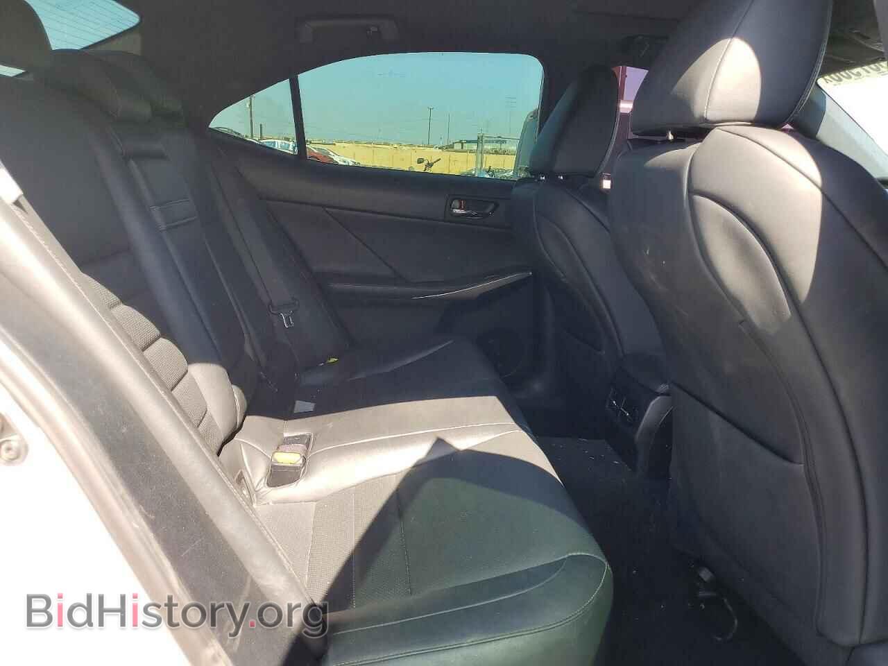 2015 LEXUS IS - VIN: JTHBE1D27F5019070 - Photo 10