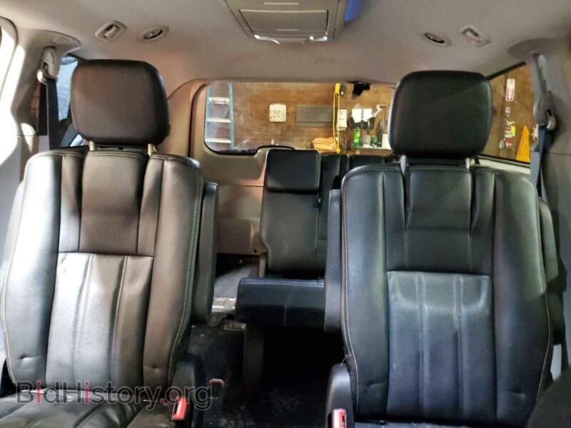 2014 Chrysler MINIVAN (VIN 2C4RC1BG3ER399949) — фото 10 из 14