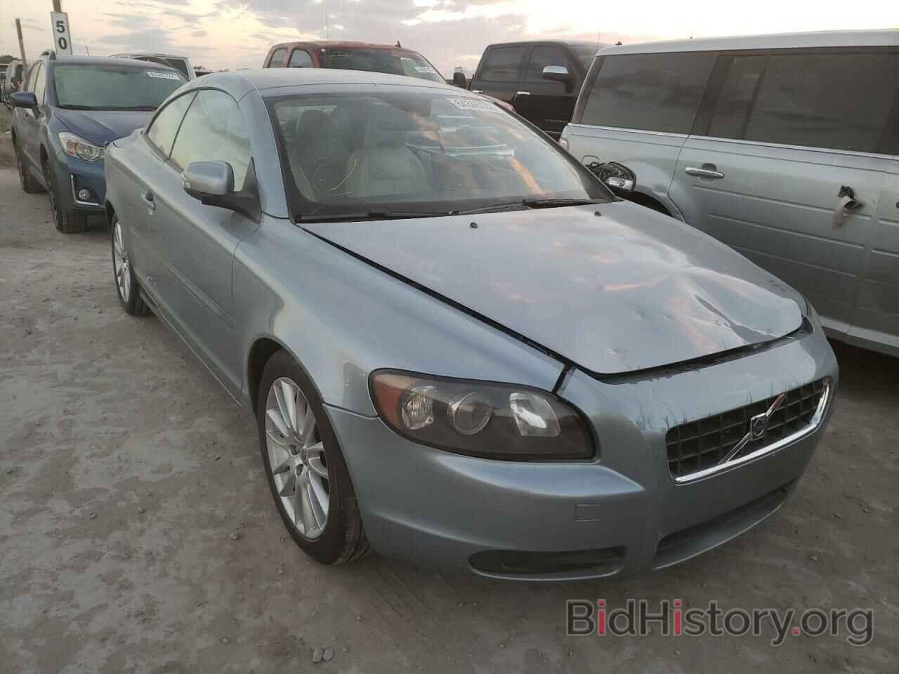 Photo YV1MC672X9J077494 - VOLVO C70 2009