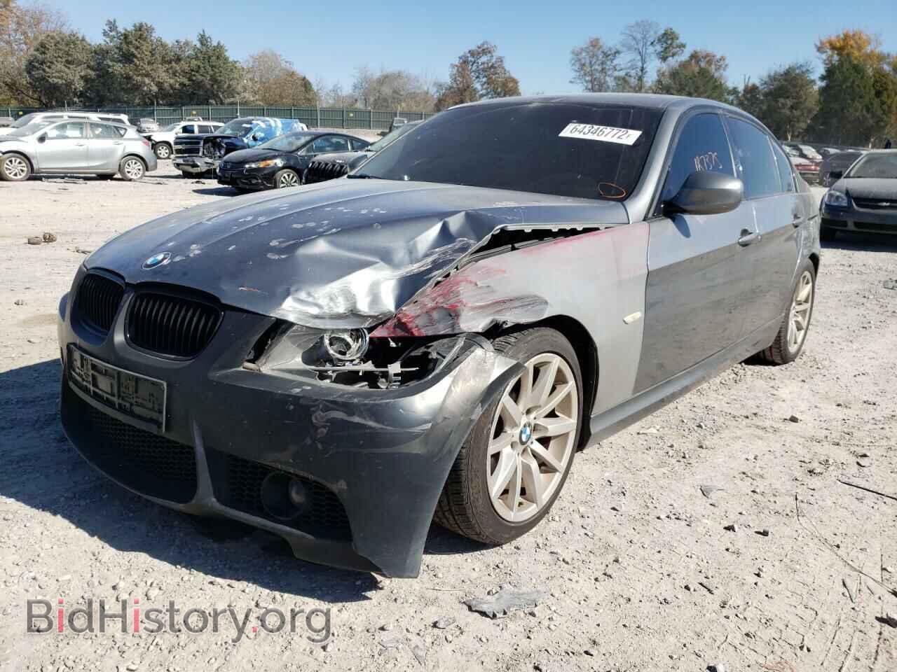 2011 BMW 3 SERIES - VIN: WBAPH7C52BE676556 - Фото 2