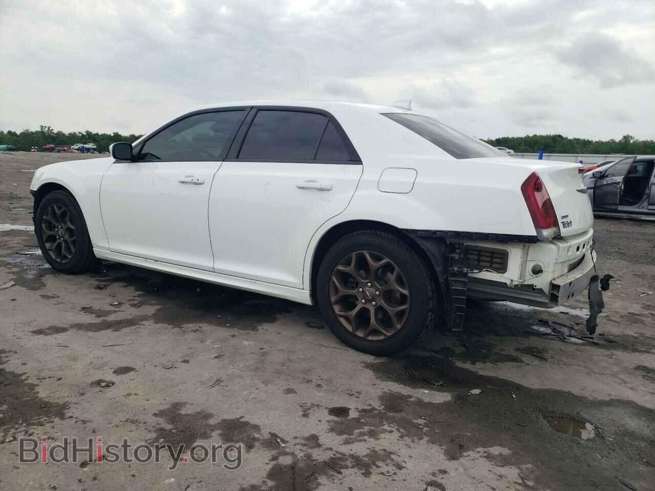 2016 CHRYSLER 300 - VIN: 2C3CCAGG7GH270690 - Photo 2