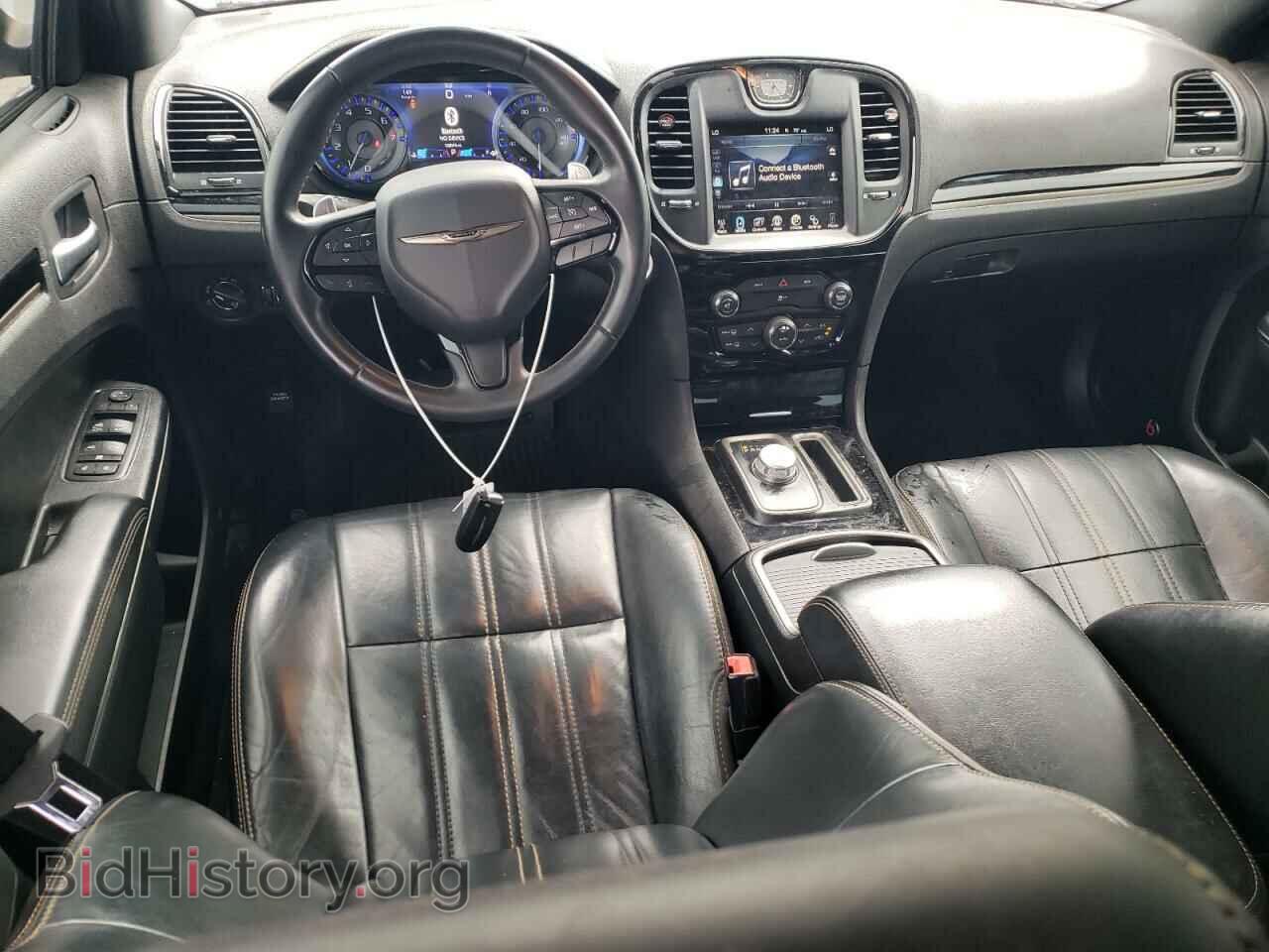 2016 CHRYSLER 300 - VIN: 2C3CCAGG7GH270690 - Photo 8