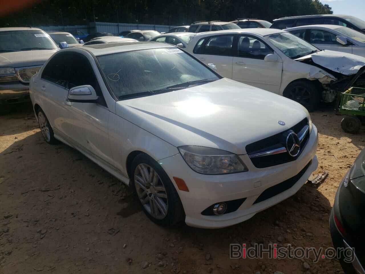 Photo WDDGF54XX9R077281 - MERCEDES-BENZ C-CLASS 2009