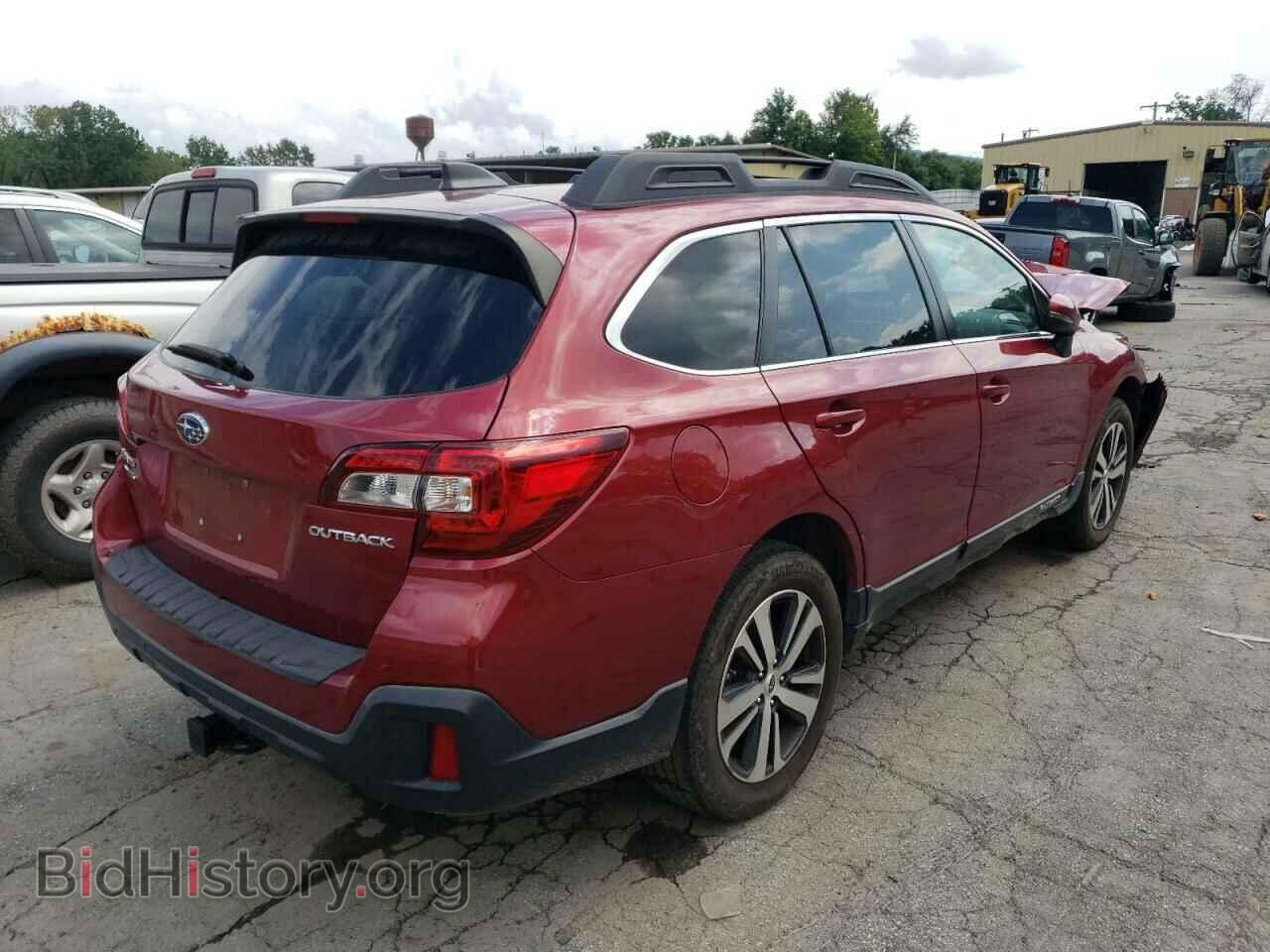 2018 SUBARU OUTBACK - VIN: 4S4BSANC4J3232818 - Фото 3