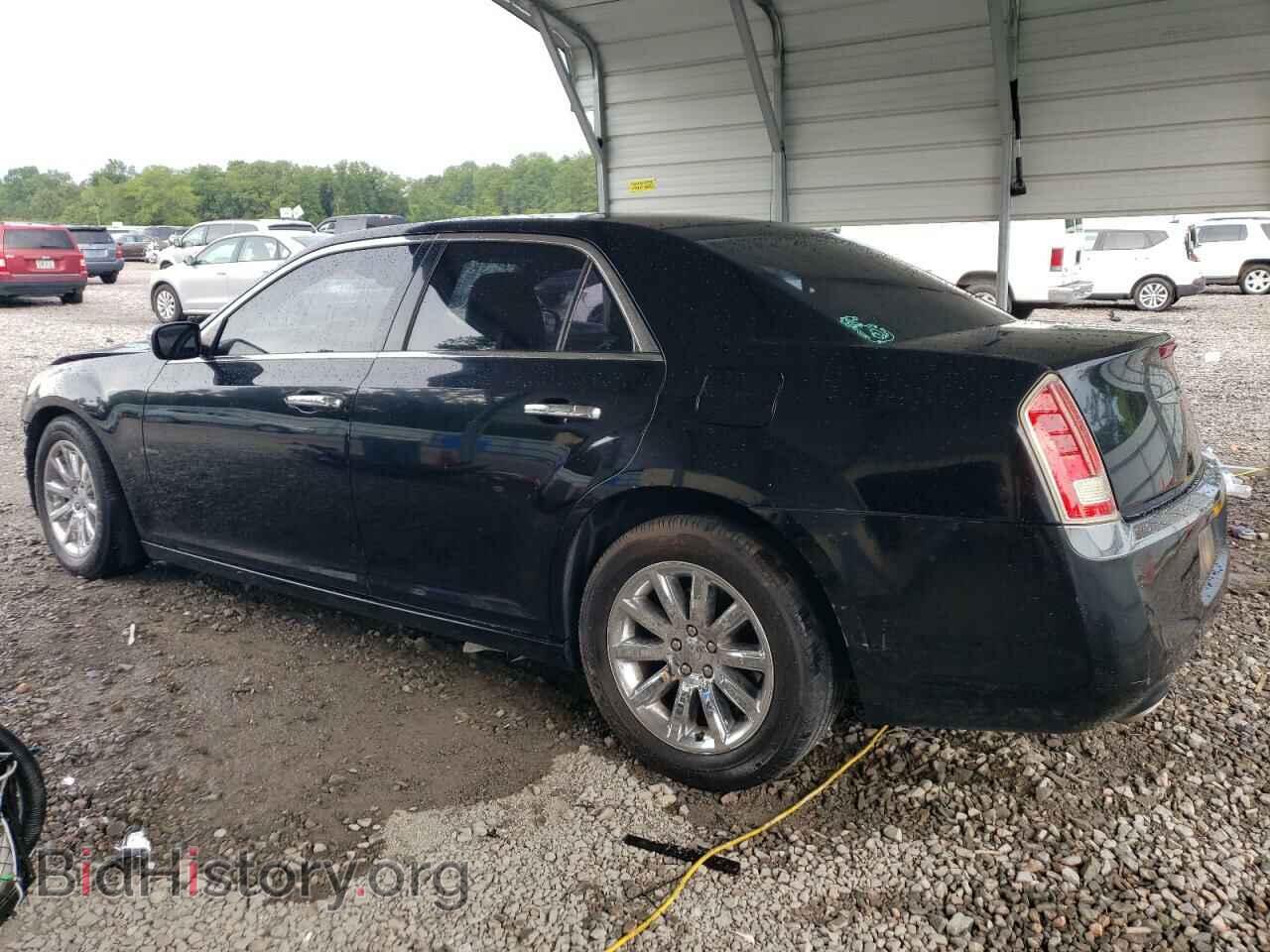 2012 CHRYSLER 300 - VIN: 2C3CCACG2CH266076 - Фото 2
