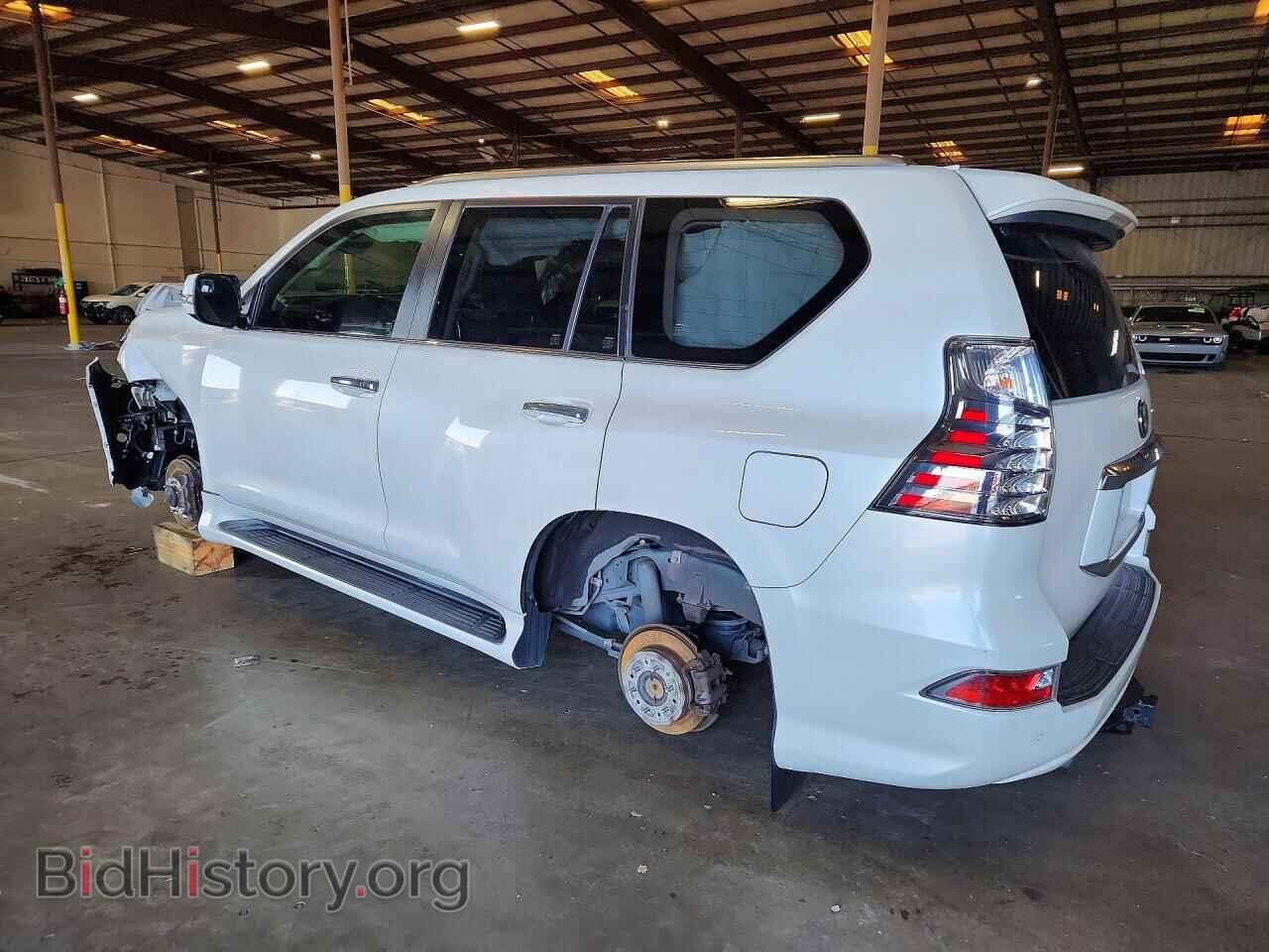 2020 LEXUS GX - VIN: JTJAM7BX3L5253815 - Photo 2