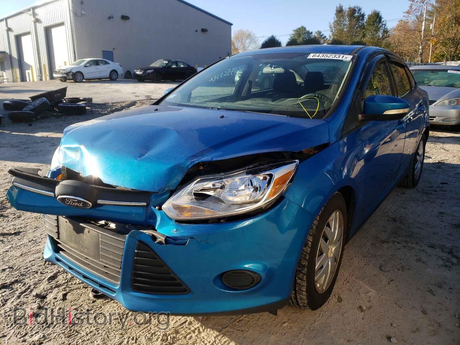 2013 FORD FOCUS - VIN: 1FADP3F21DL215744 - Фото 2