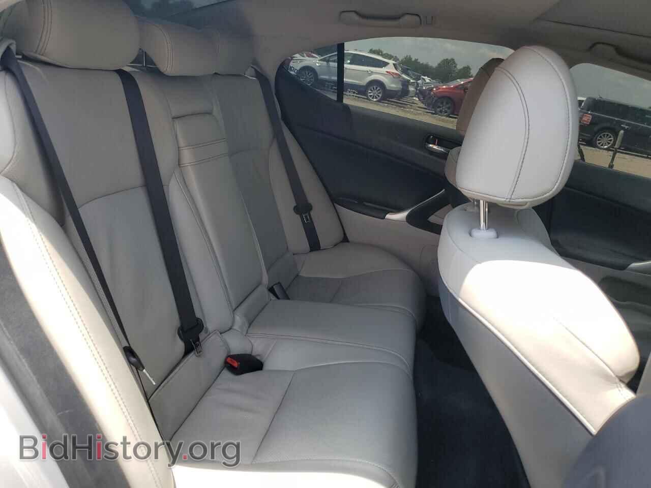 2011 LEXUS IS - VIN: JTHCE5C23B5001737 - Photo 10