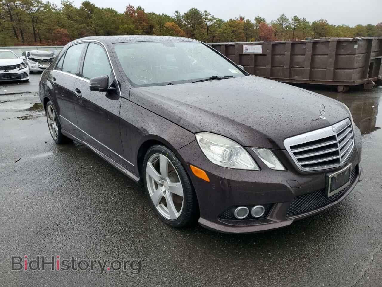 Photo WDDHF8HB7AA101799 - MERCEDES-BENZ E-CLASS 2010