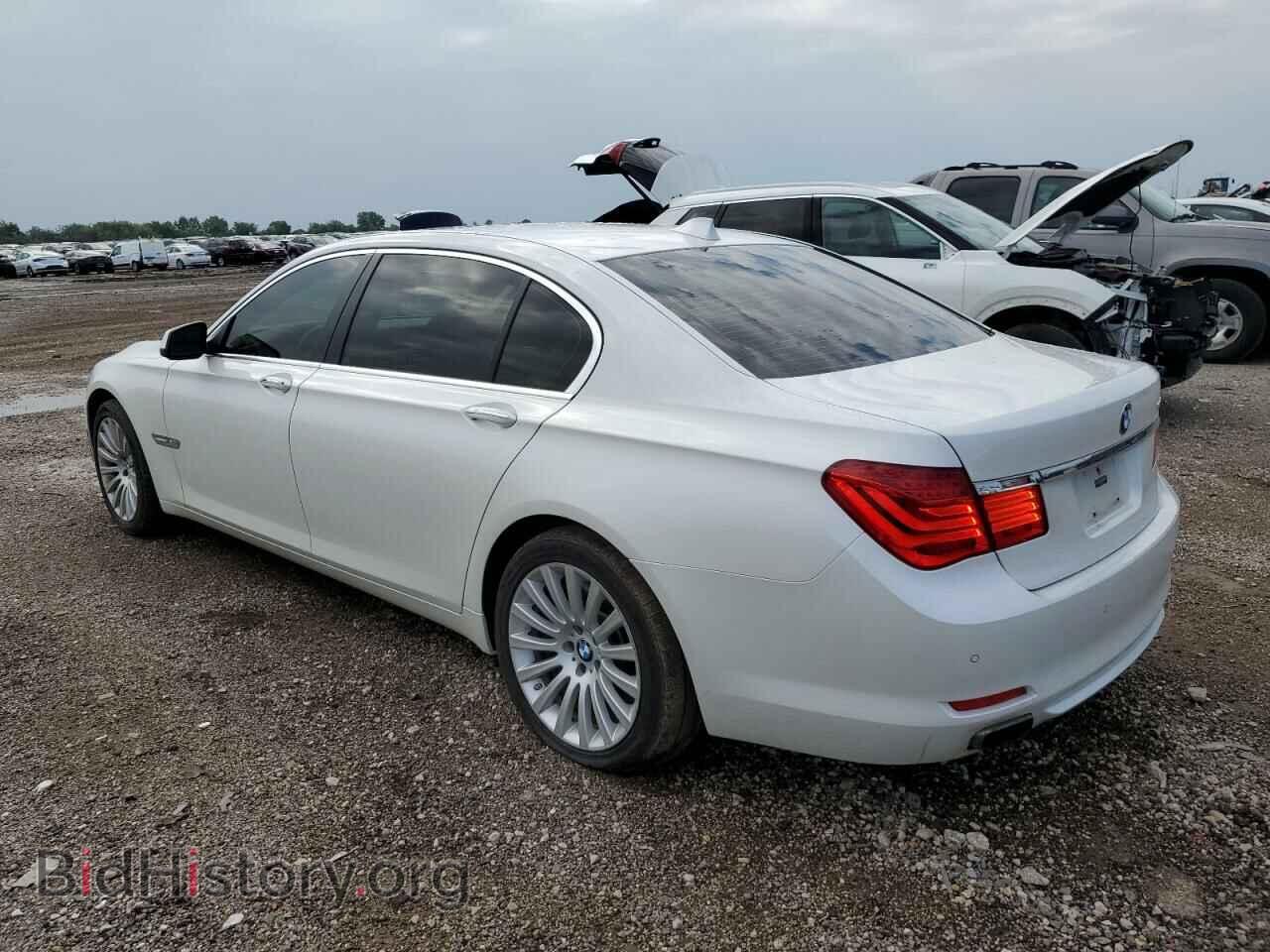 2012 BMW 7 SERIES - VIN: WBAKC8C58CC436228 - Фото 2