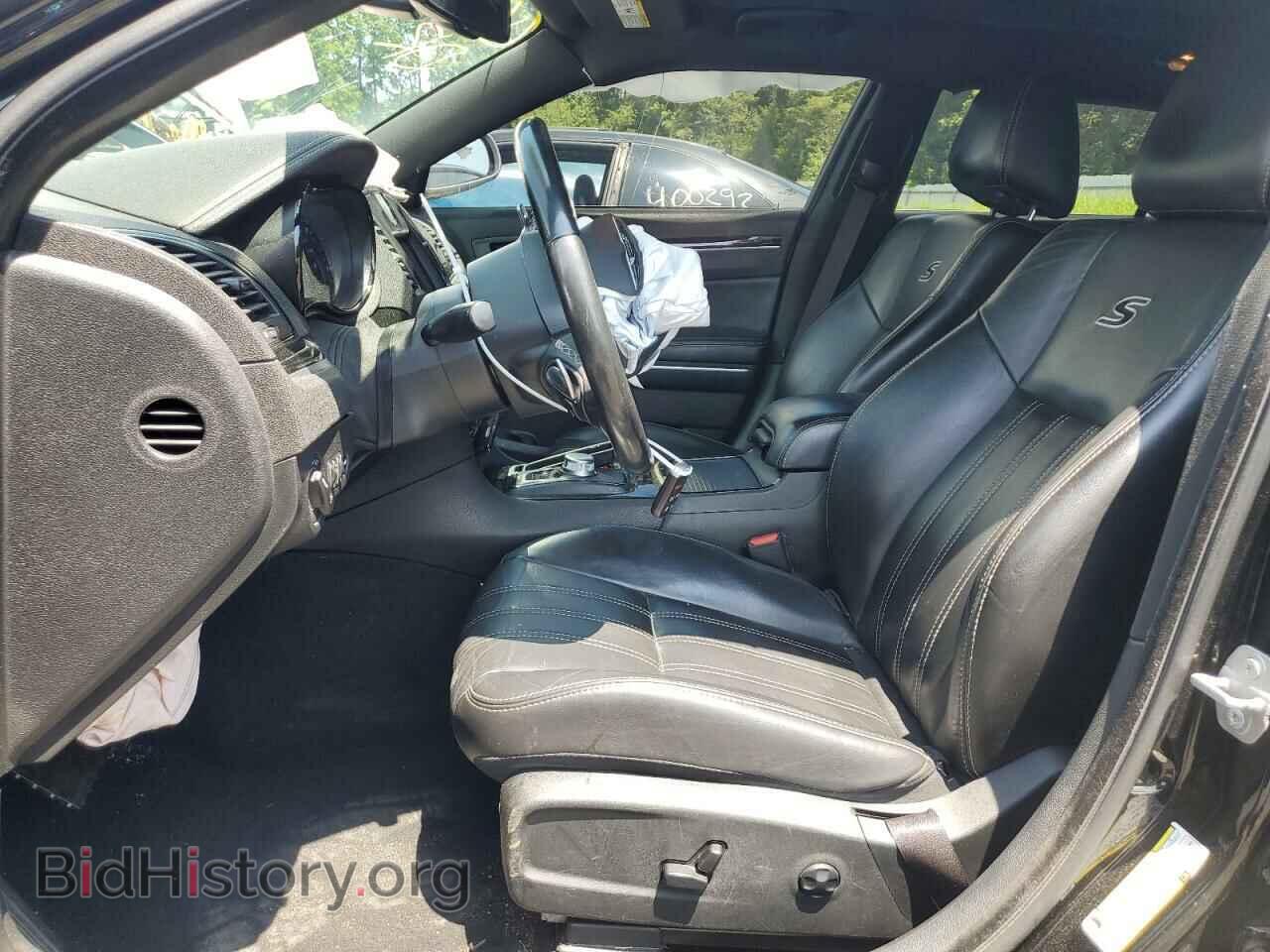 2019 CHRYSLER 300 - VIN: 2C3CCABT1KH618237 - Фото 7