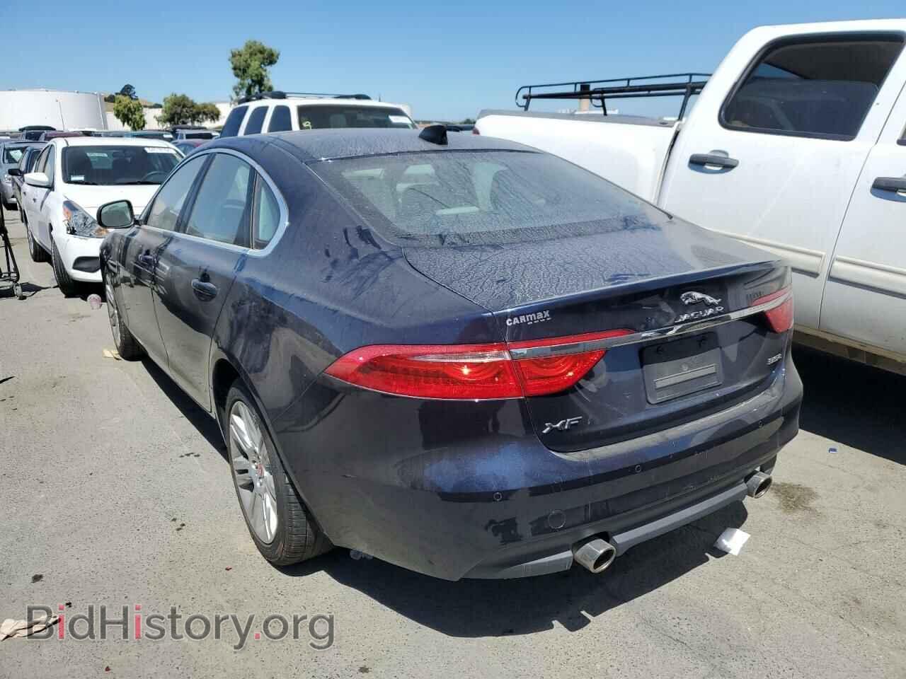 2017 JAGUAR XF - VIN: SAJBD4BVXHCY33183 - Фото 2