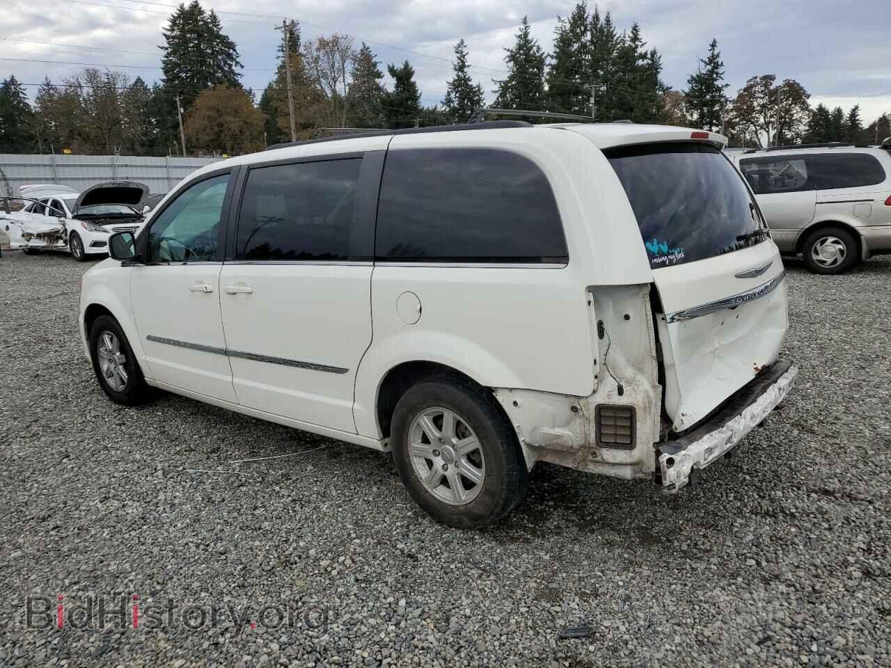 2011 CHRYSLER MINIVAN - VIN: 2A4RR5DG2BR796643 - Photo 2